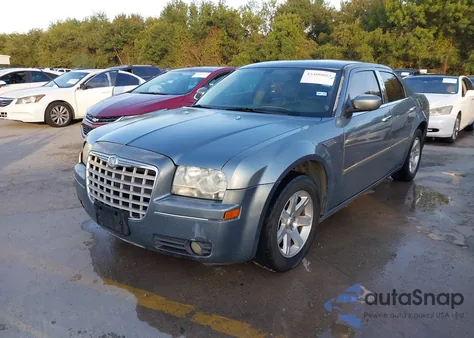 2007 Chrysler 300 Touring from USA, damaged, VIN 2C3KA53G87H883500